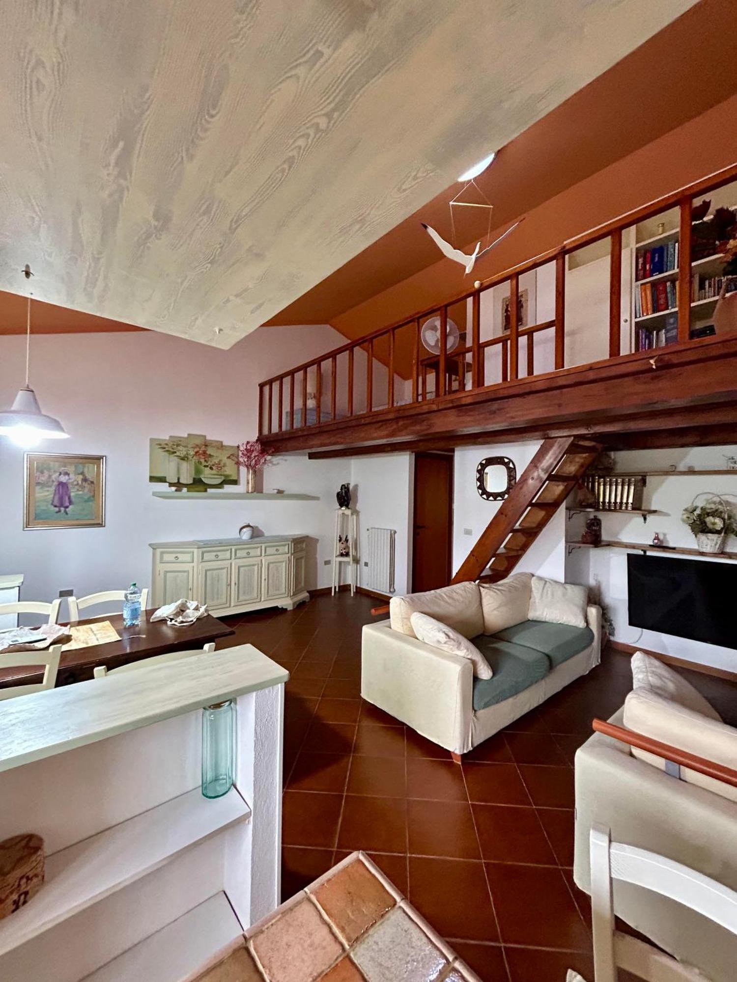 Amazing House 10 Min By Car From The Beach Ольбія Екстер'єр фото